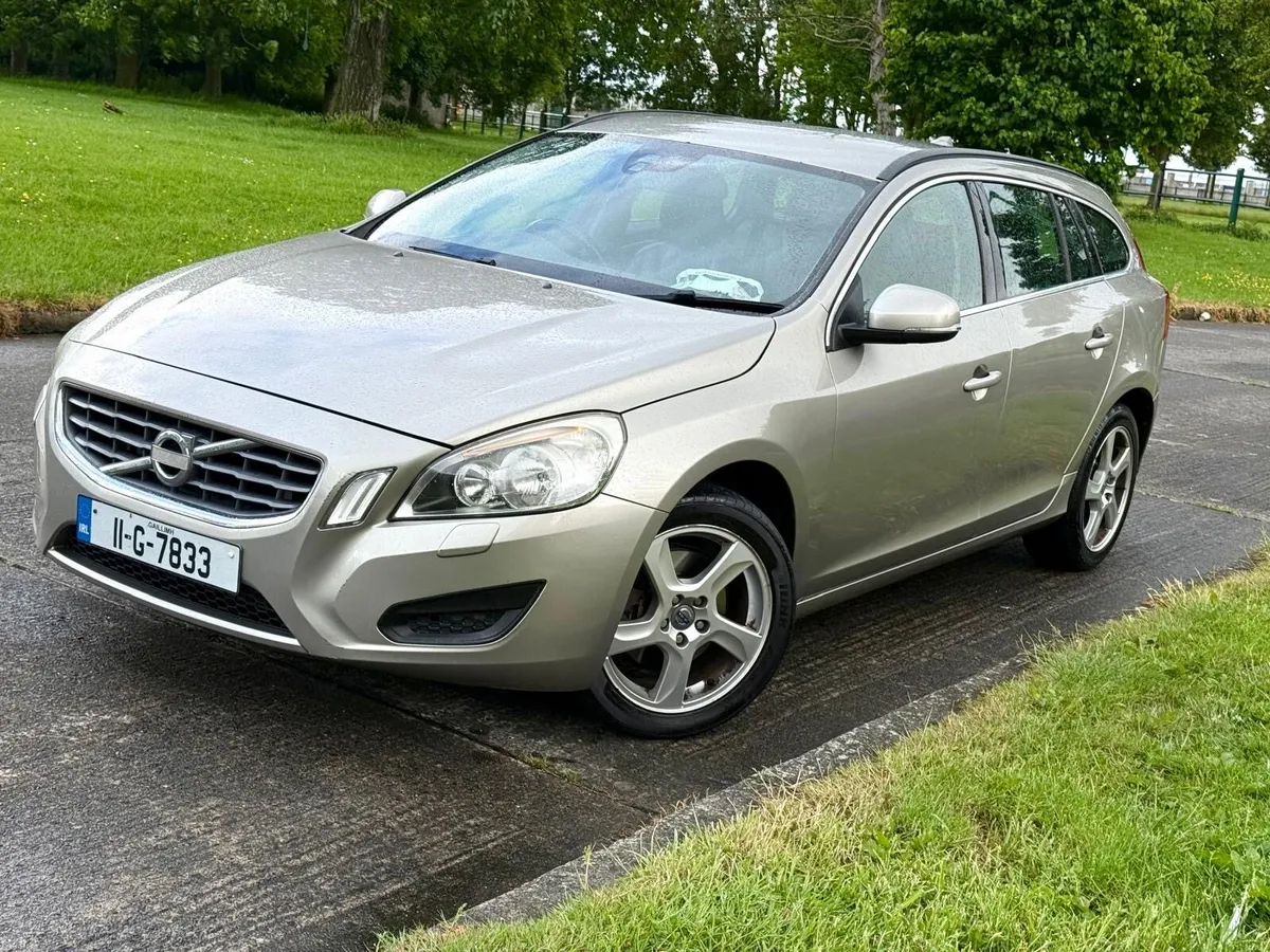 Volvo V60 2.0 Diesel Nct 01/27 & Tax 08/26 - Image 3
