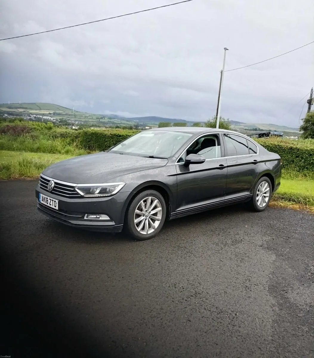 2018 Volkswagon Passat - Image 2