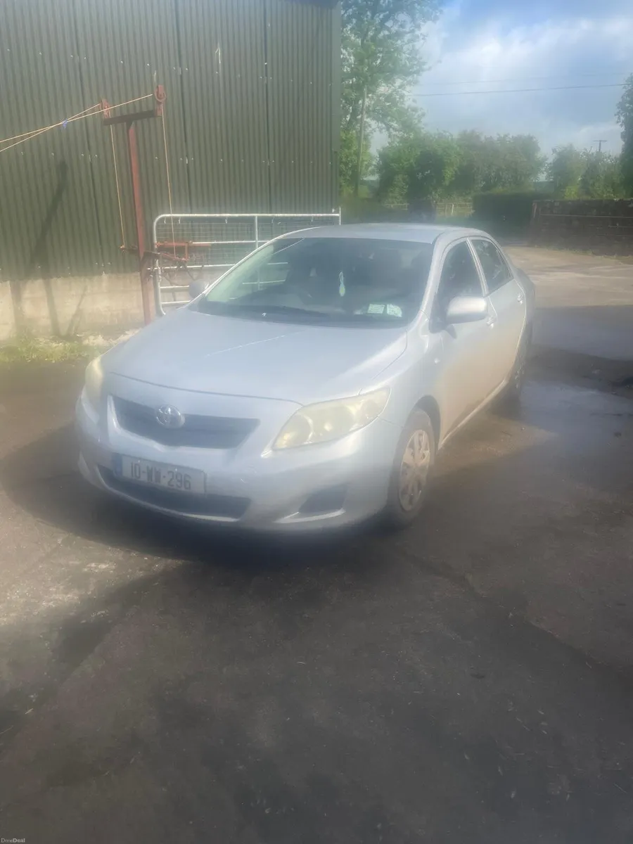 Toyota corolla - Image 1