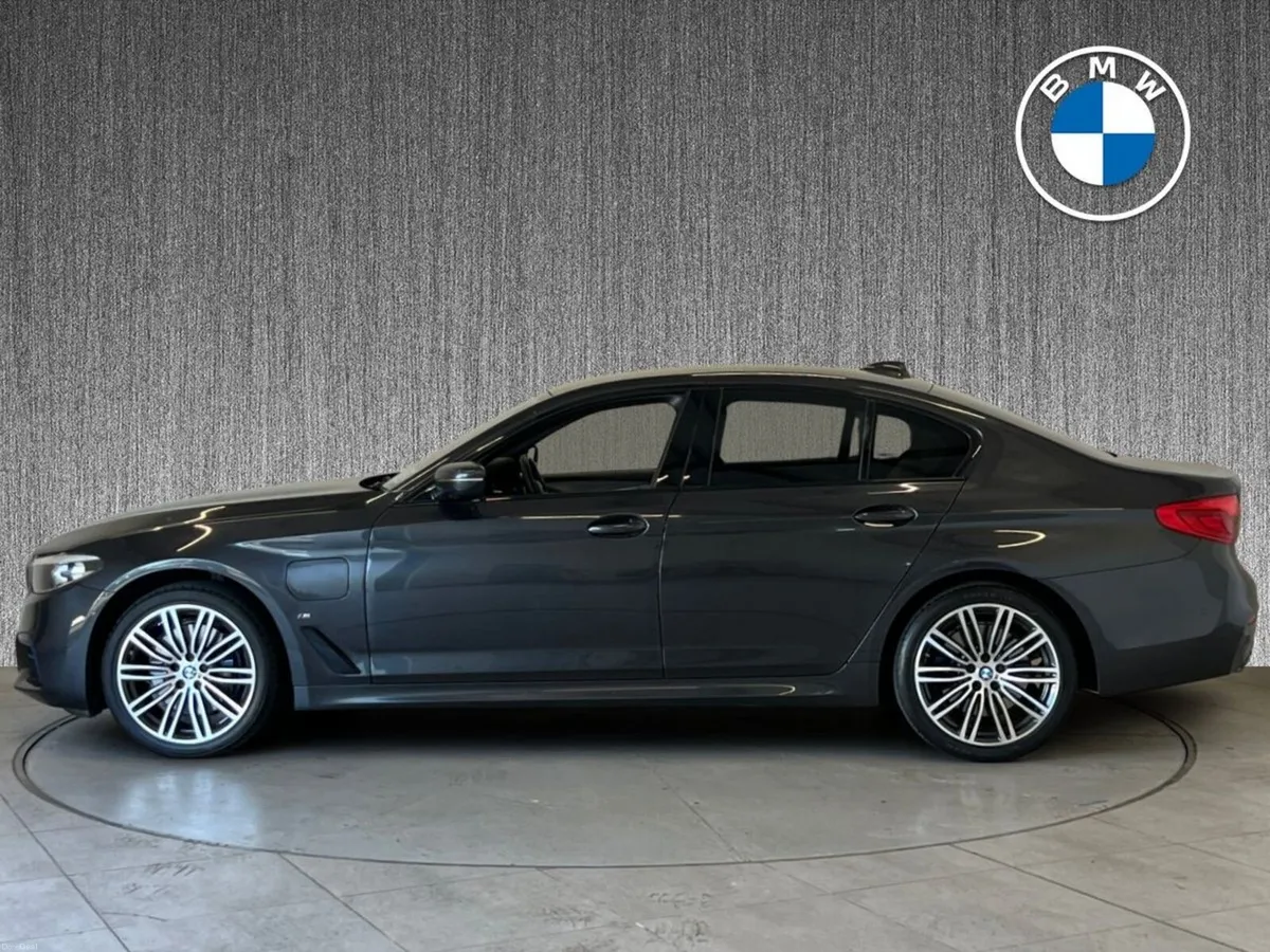 BMW 5-Series 530e M Sport Auto - Image 4