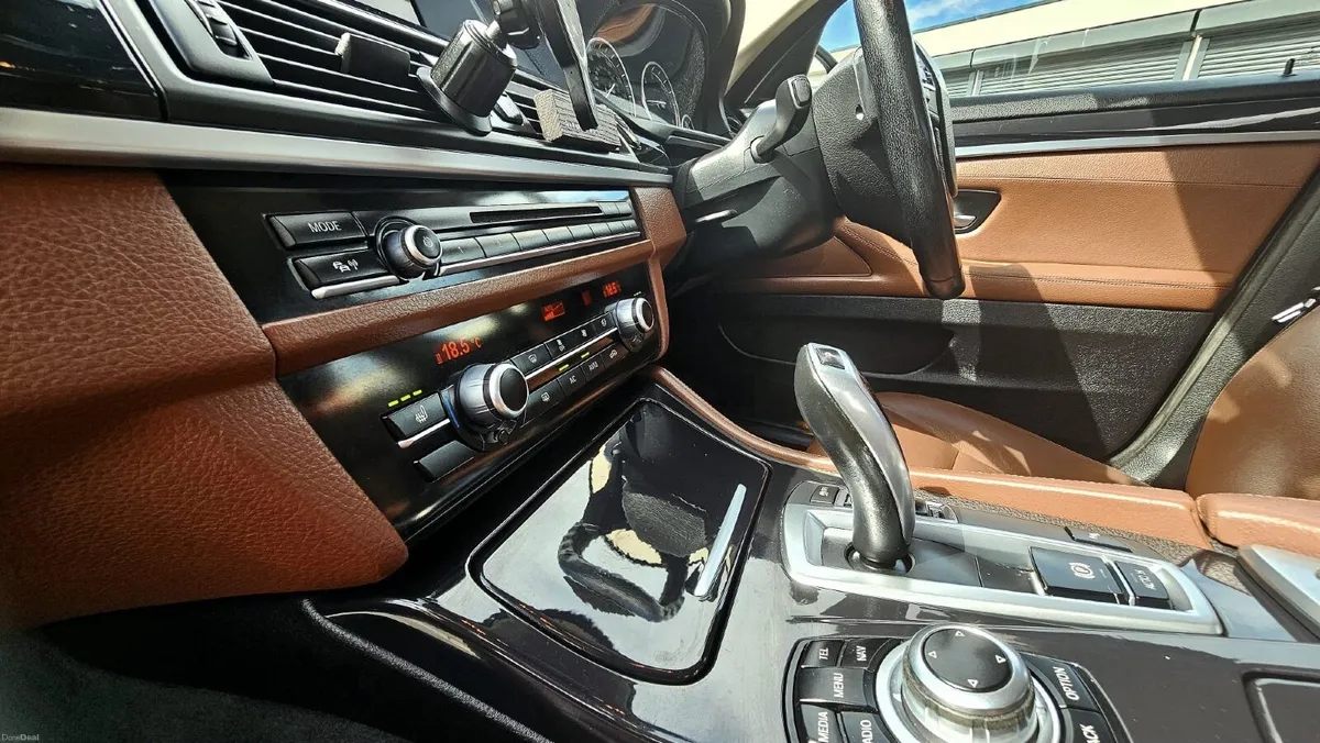 BMW 520d 4DR “Cinnamon Brown leather “ NCT 05.27 - Image 2