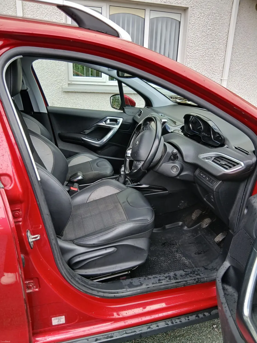 Peugeot 2008 2017 - Image 3
