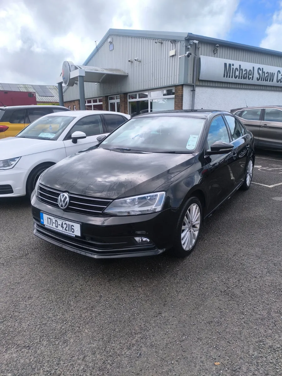 171 Volkswagen Jetta 2.0 TDI HIGHLINE - Image 1