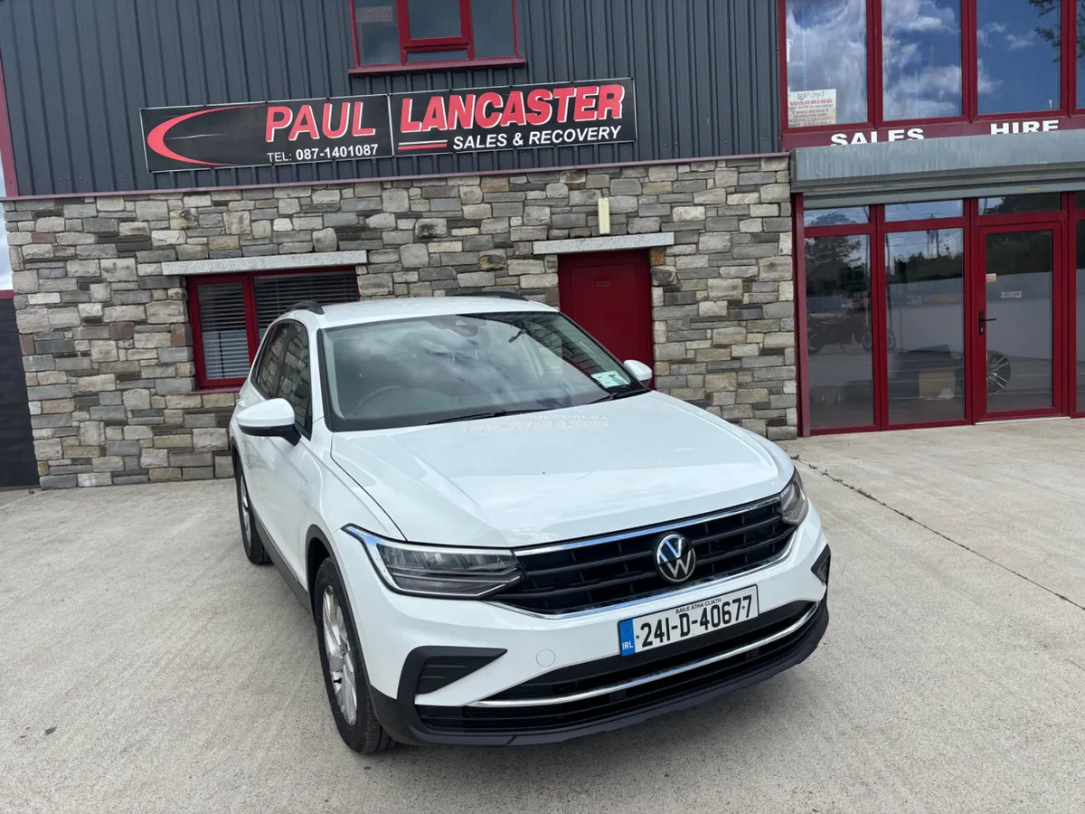 Volkswagen Tiguan 2024 - Image 3