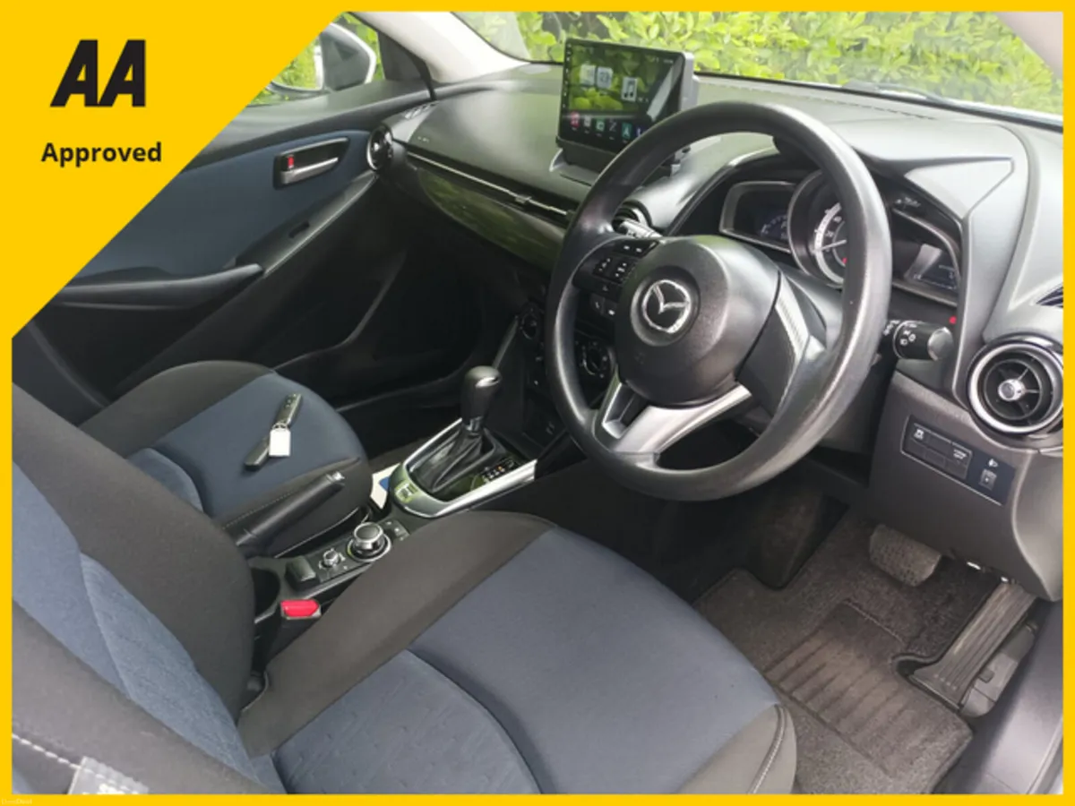 Mazda 2 1.3 Petrol Automatic, 2016 - Image 3