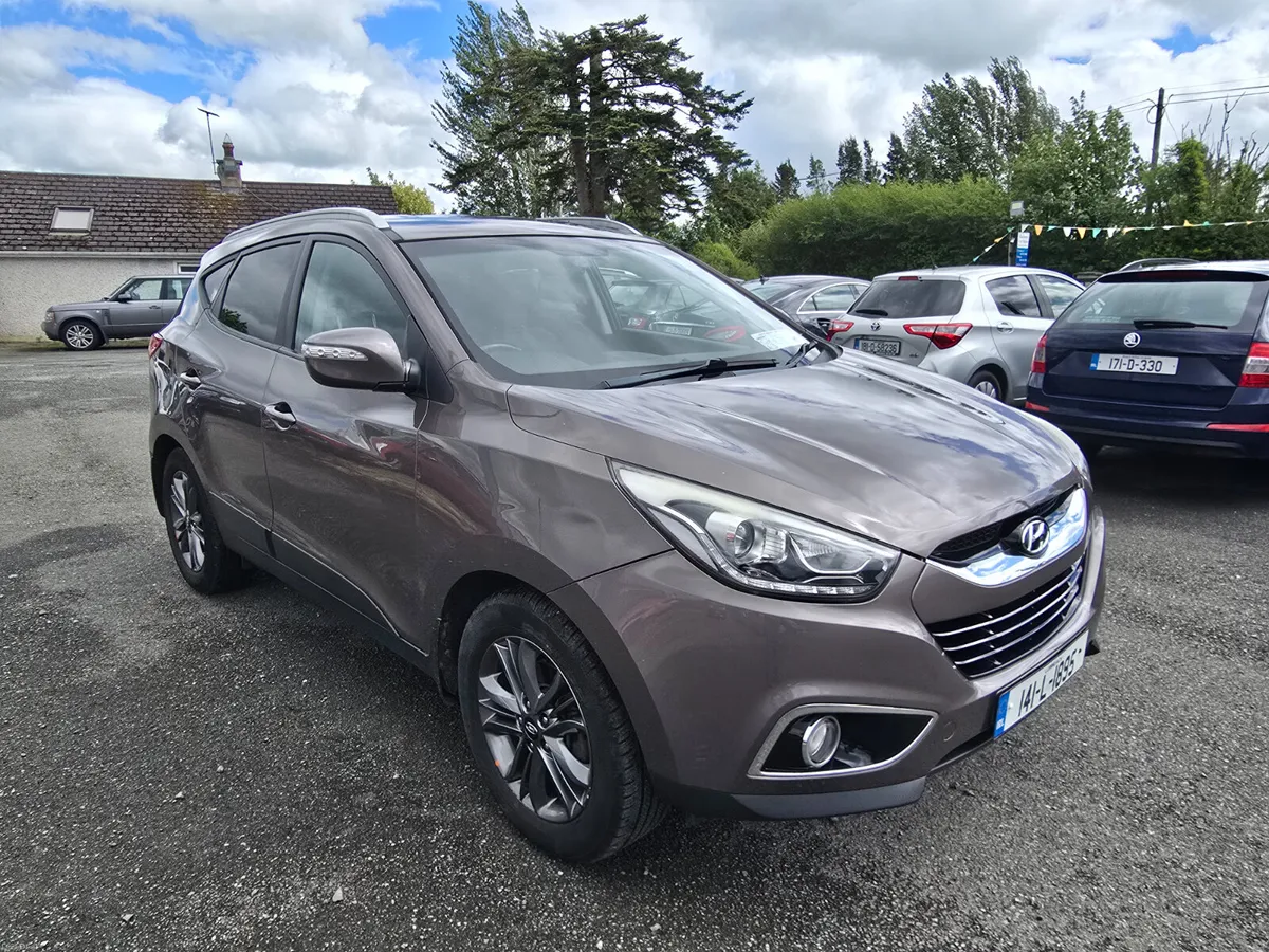 141 Hyundai ix35 1.7 Executive Nct 03-27 - Image 3