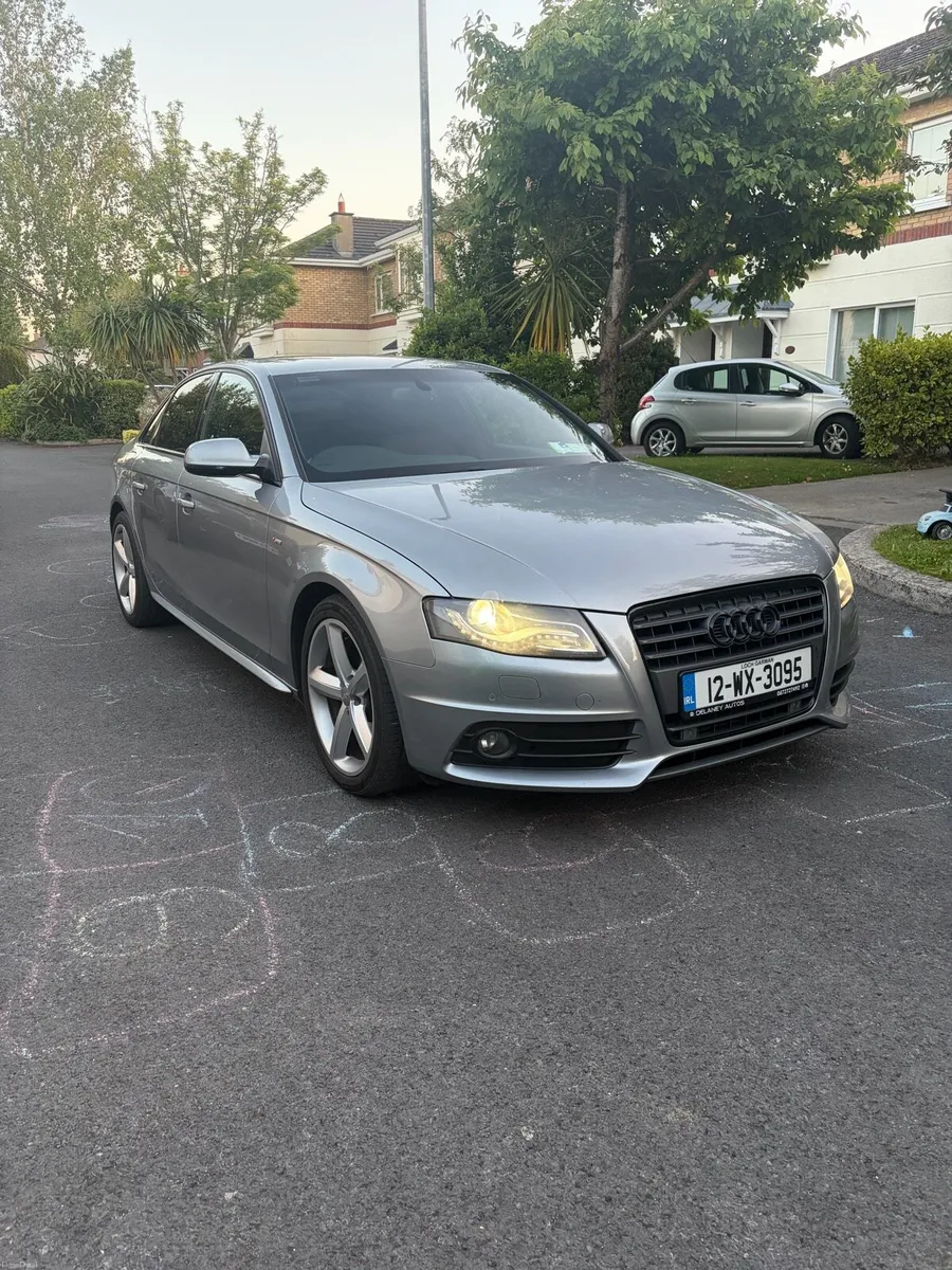 Automatic Audi A4 S-Line - Image 1