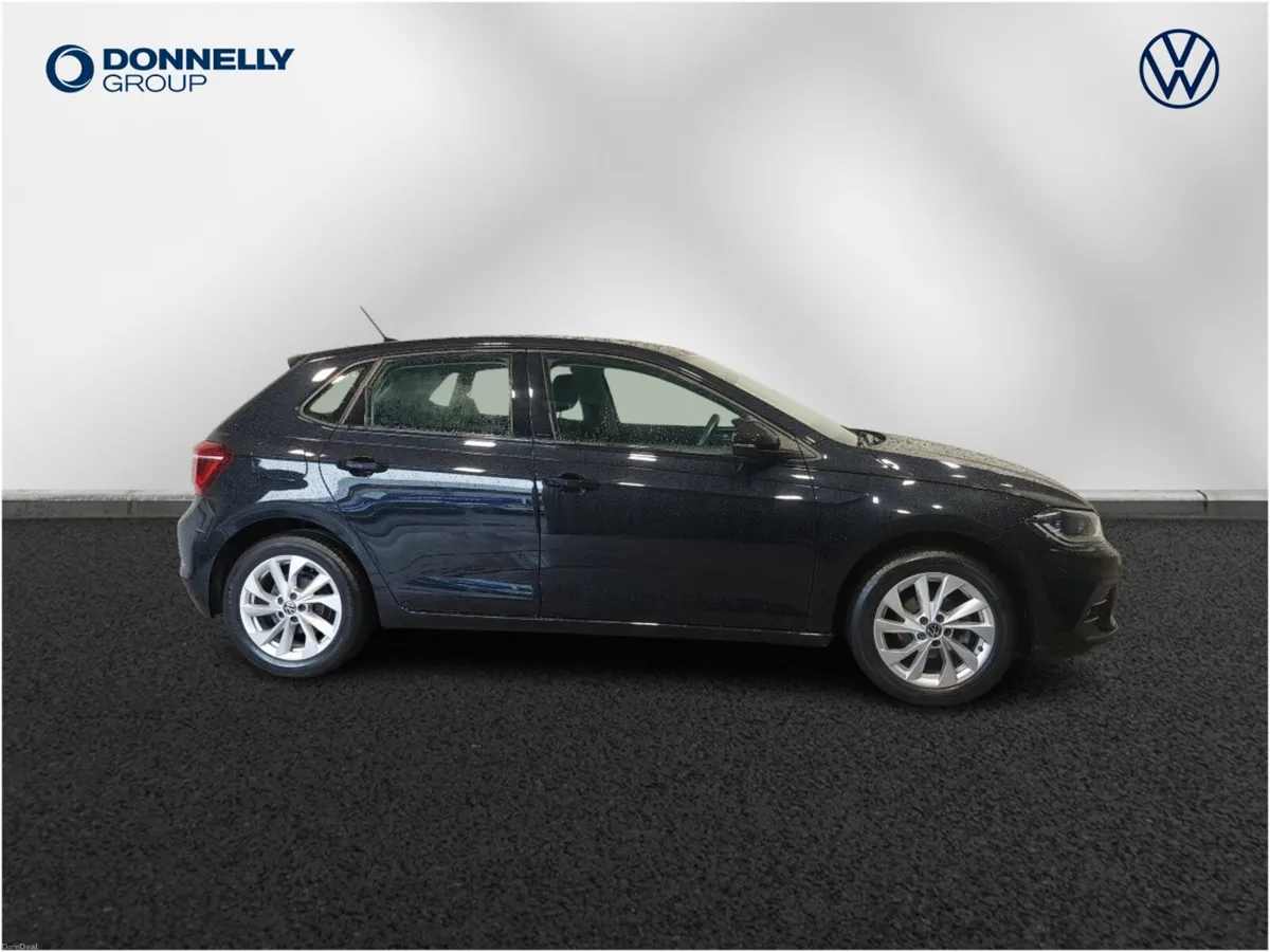 Volkswagen Polo Hatchback Style - Image 4