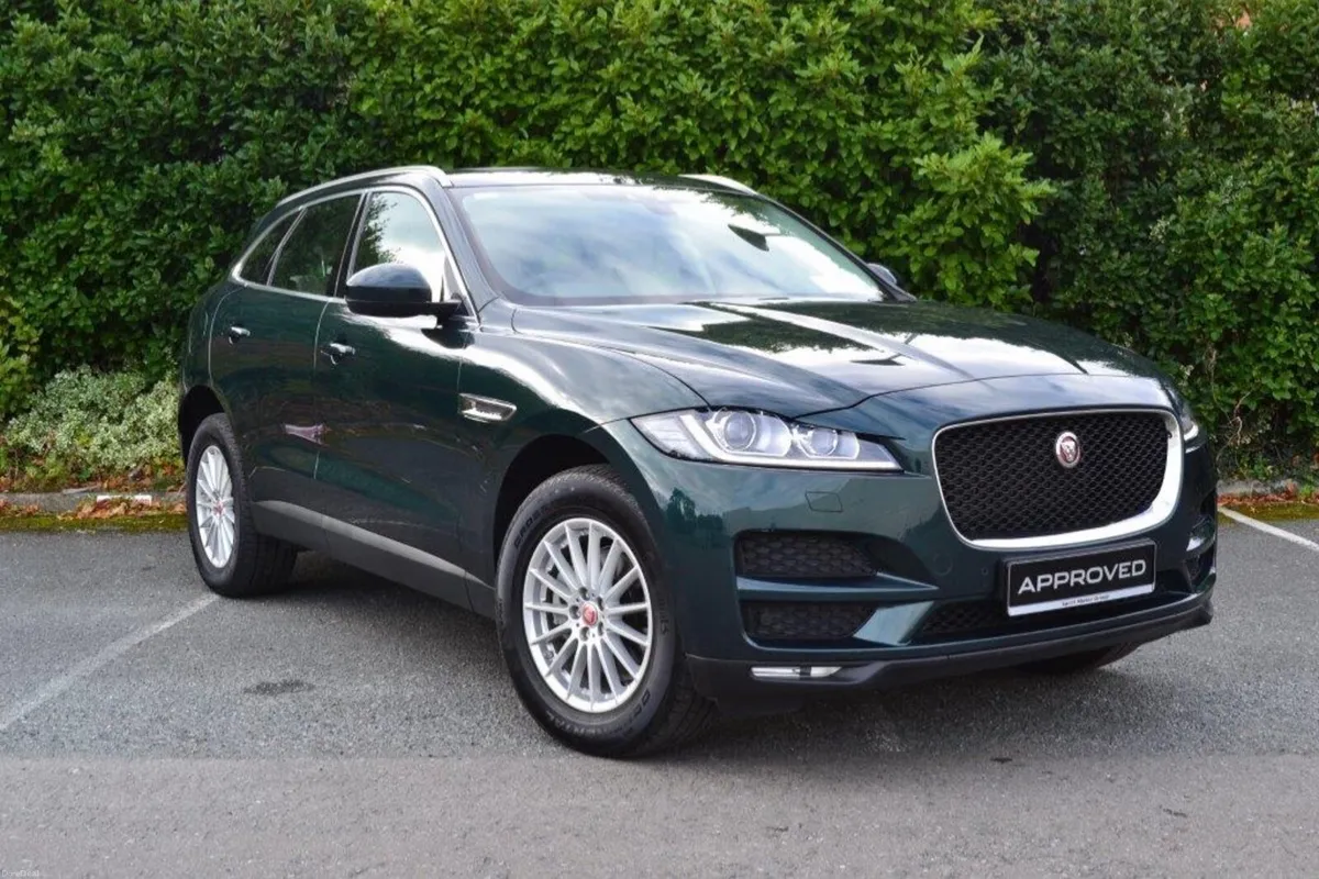Jaguar F-Pace 2017 - Image 2