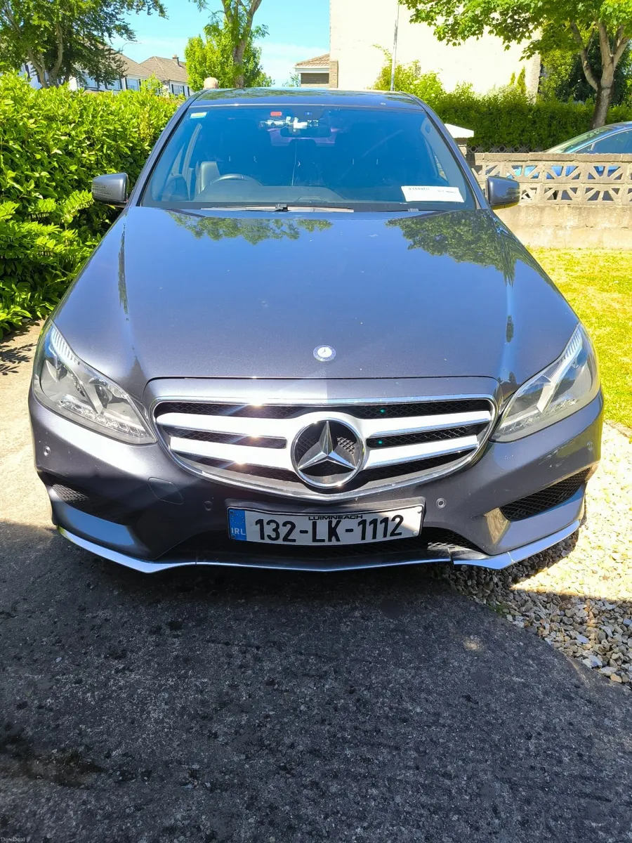 Mercedes-Benz E-Class 2013 - Image 4