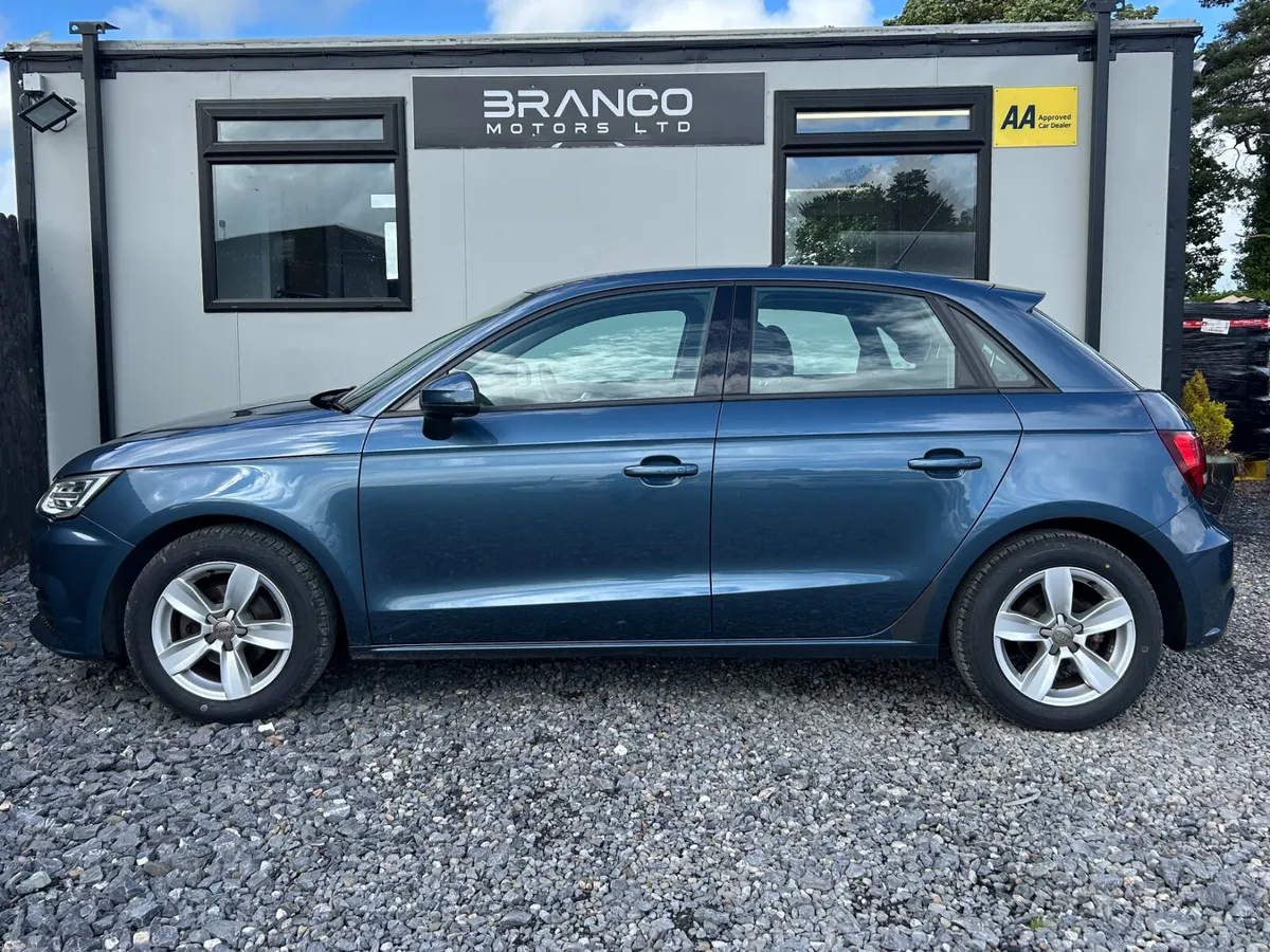 Audi A1 1 litre Auto 5DR - Image 5