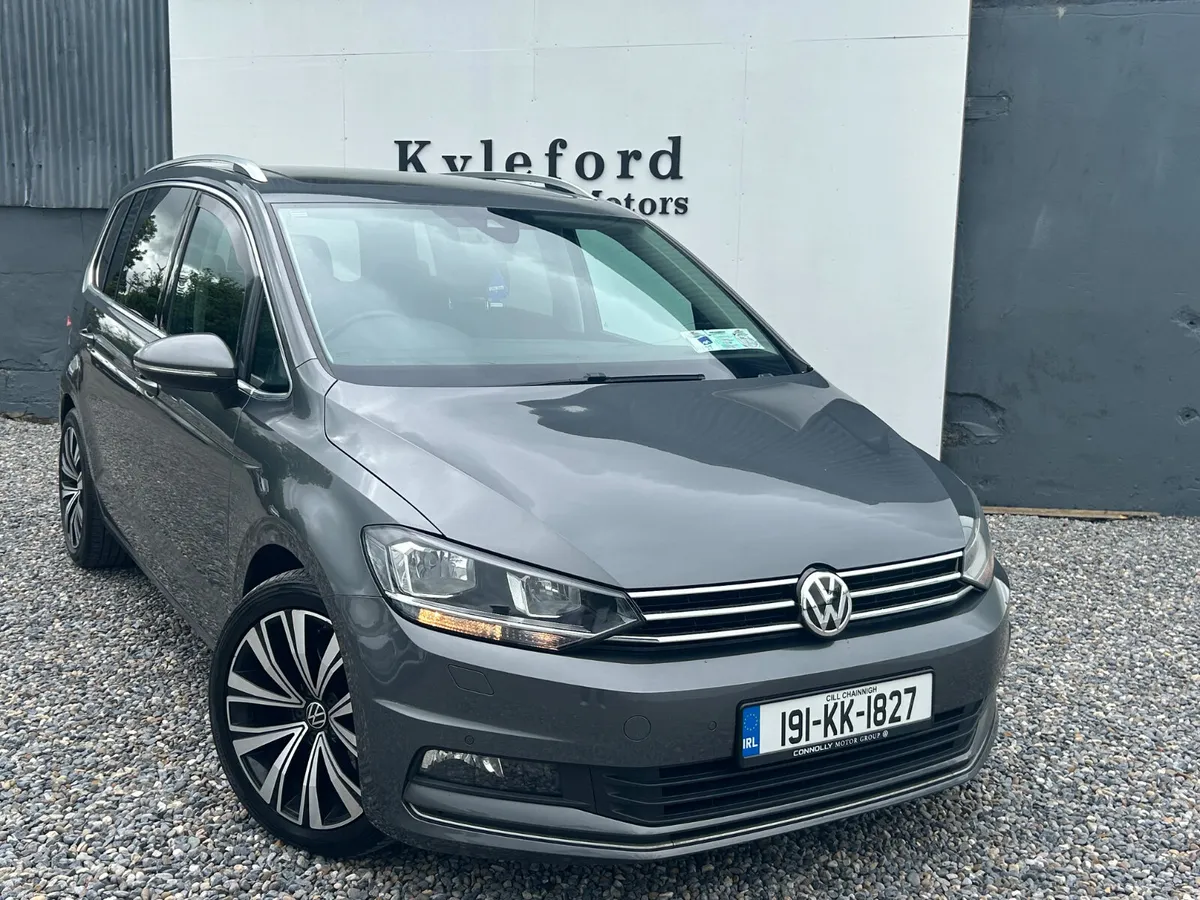 Volkswagen Touran 2019 7 Seater (Highline) - Image 1