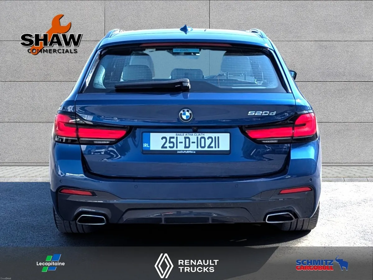 251 BMW 520d Msport Estate Tourer - Image 4
