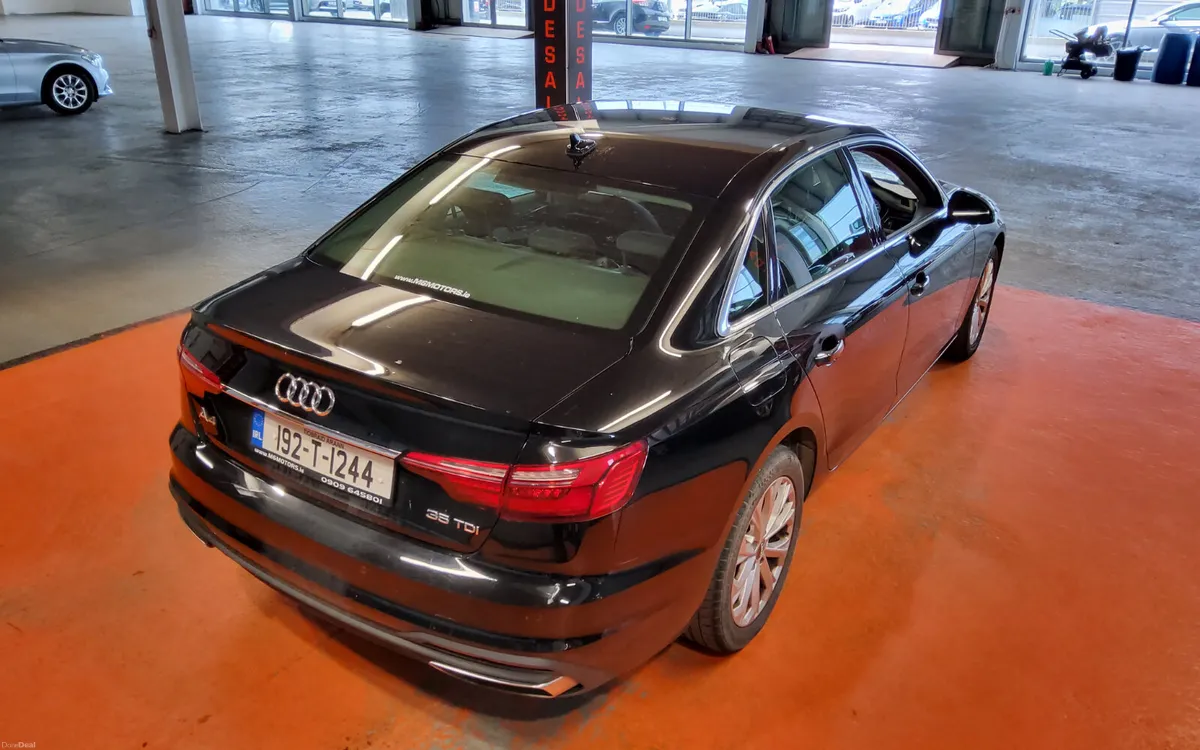 Audi A4 2019 - Image 3