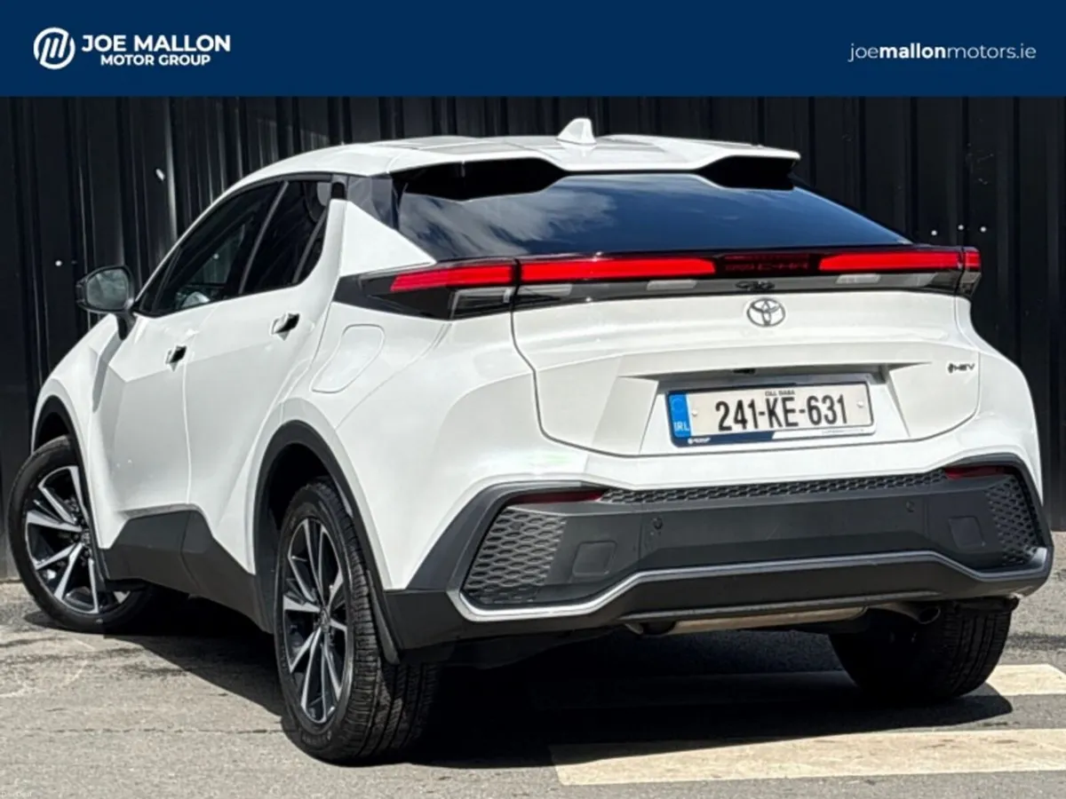 Toyota C-HR 1.8 HYBRID SPORT - Image 3