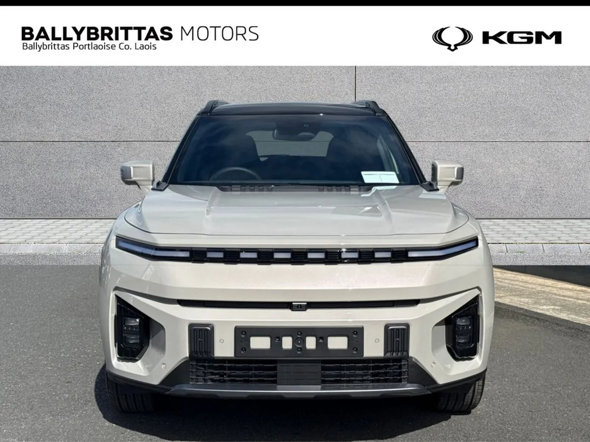 KGM Torres EVX Electric (10 Year Battery Warranty) - Image 3