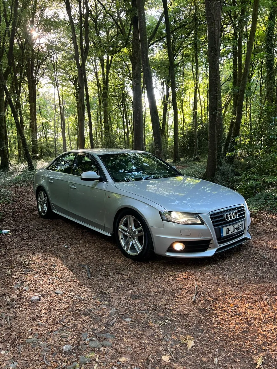 2010 AUDI A4 TDI 2.0 GENUINE S-LINE - Image 1