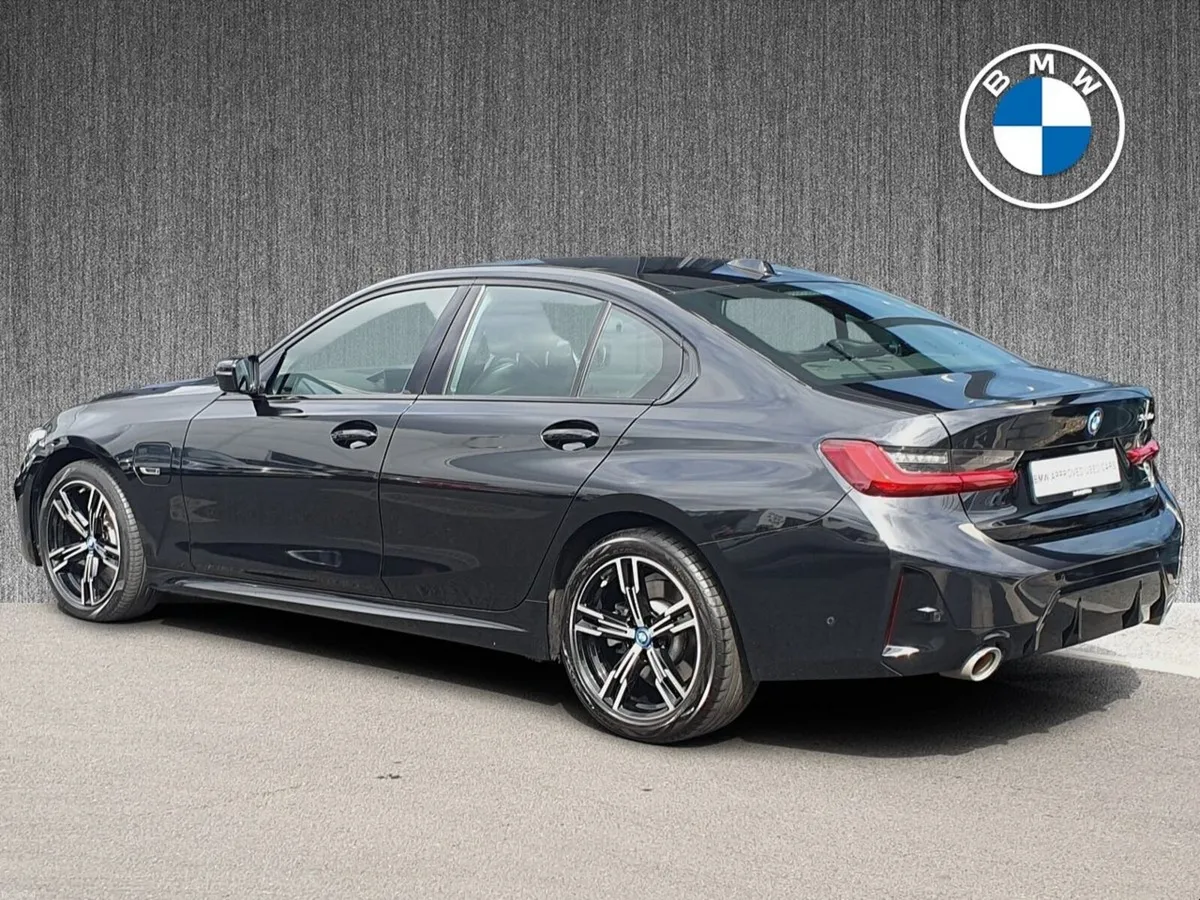 BMW 3-Series 330e M Sport Saloon - Image 3