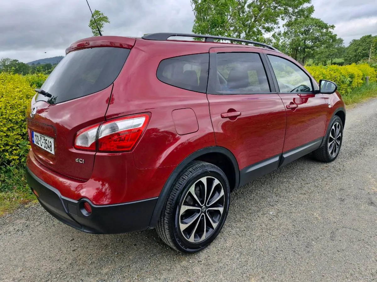 2013 Nissan Qashqai +2. 7 Seats - Image 2
