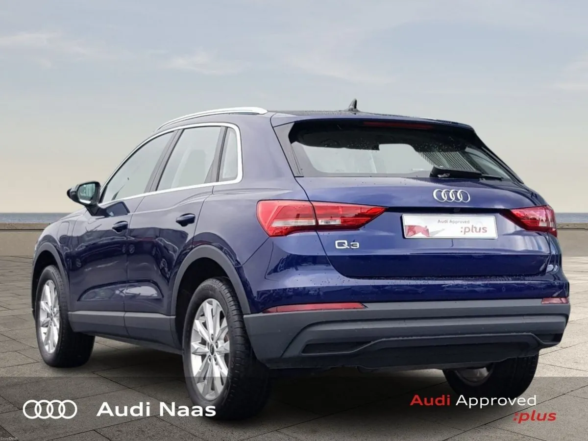 Audi Q3 45 TFSI E S Tronic SE - Image 4