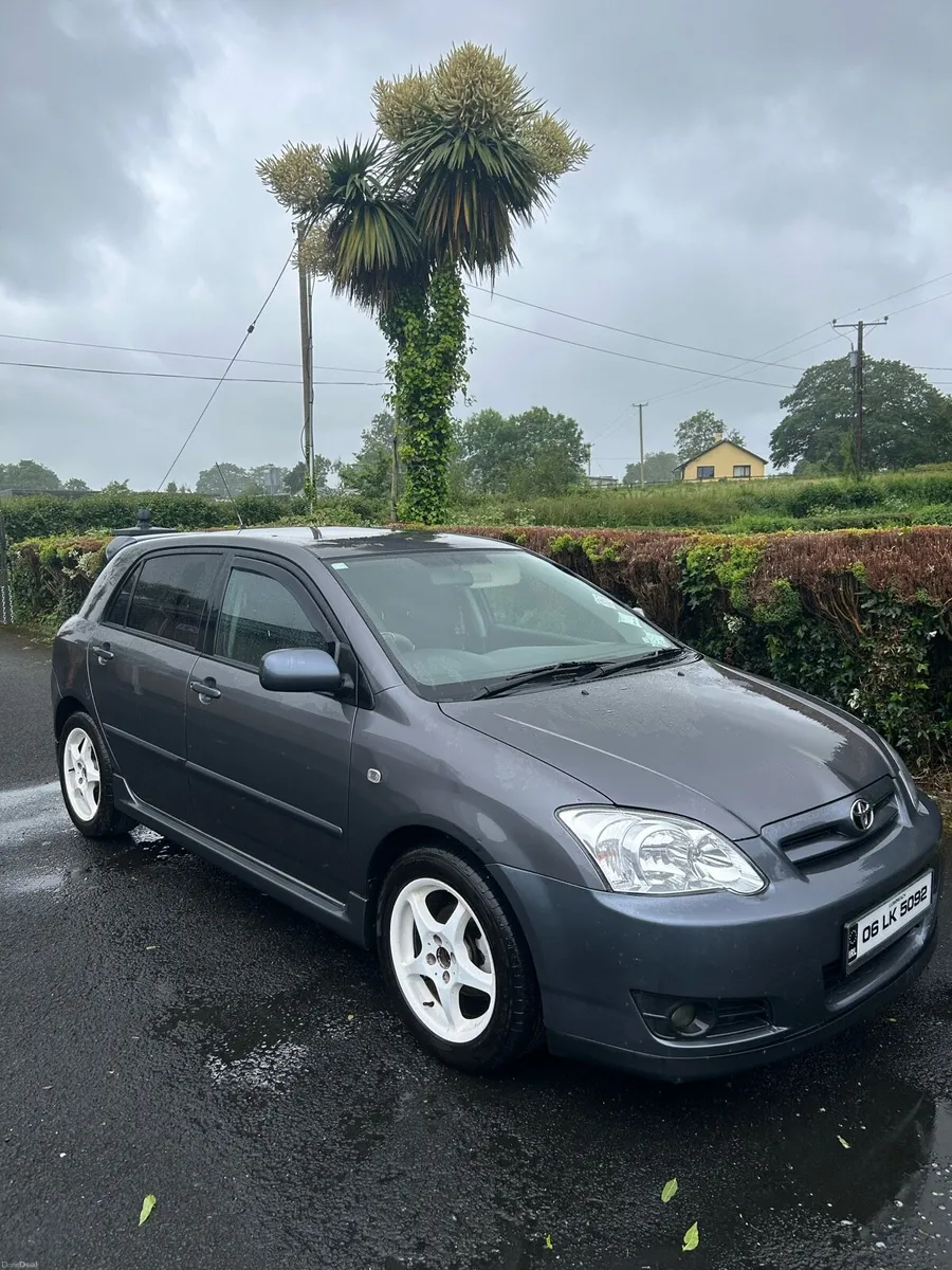 Toyota Corolla e12 2006 - Image 2