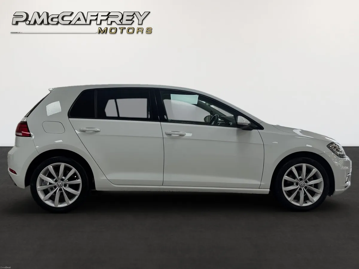2018 VOLKSWAGEN GOLF 1.2 TSI COMFORTLINE AUTO DSG - Image 4