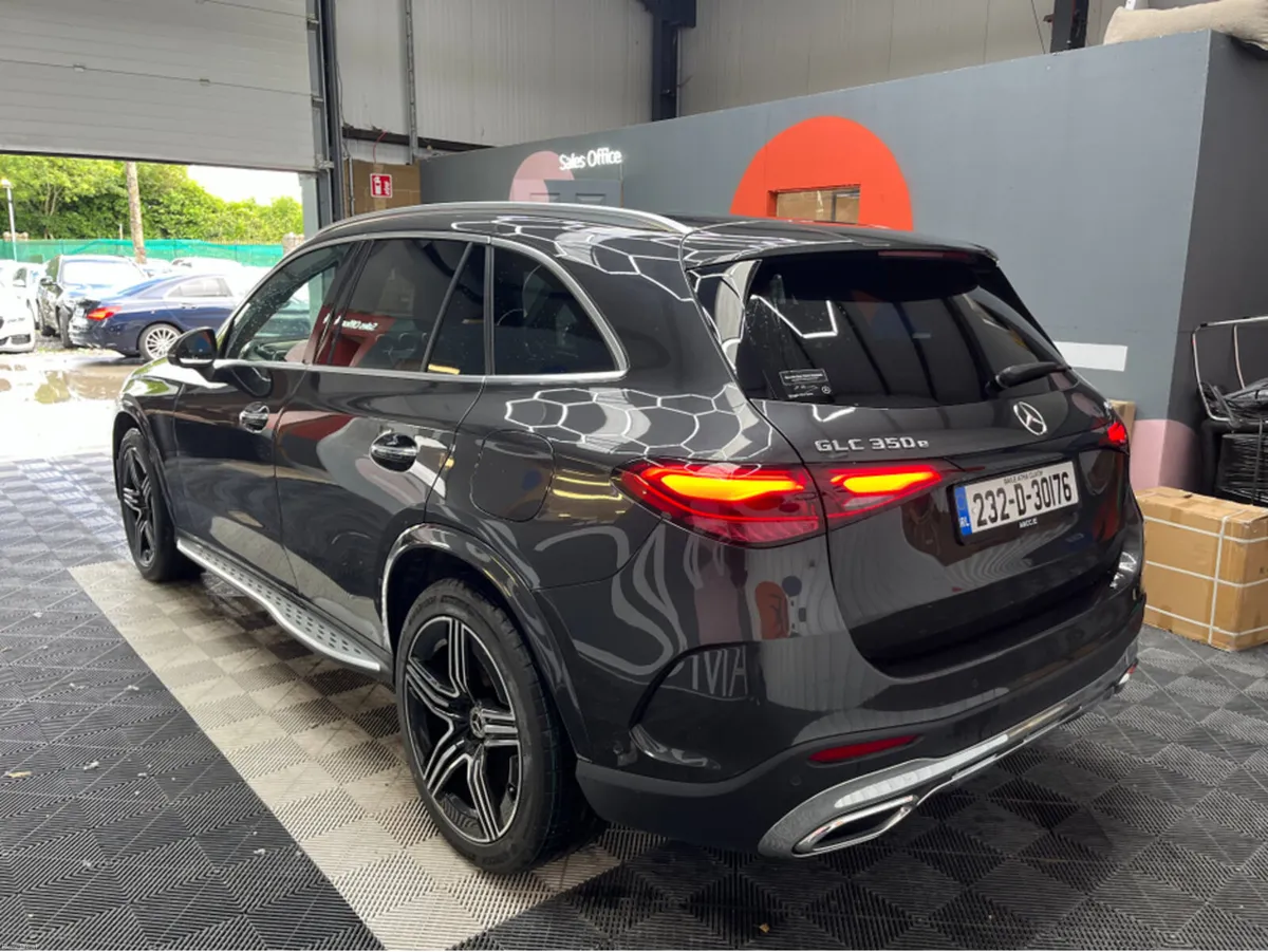 Mercedes-Benz GLC 2023 MERCEDES-BENZ GLC350E 4MATI - Image 4