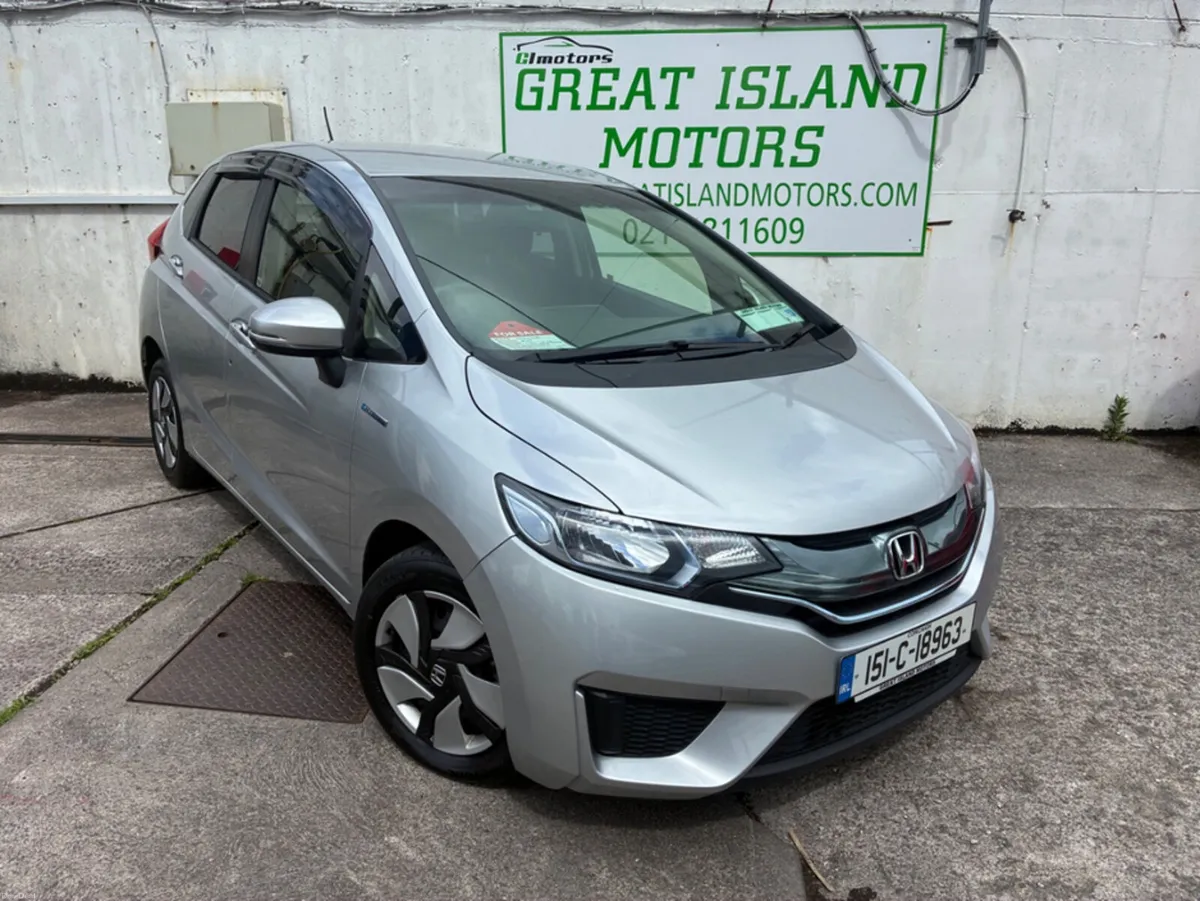 Honda Fit 1.5 petrol hybrid automatic - Image 1