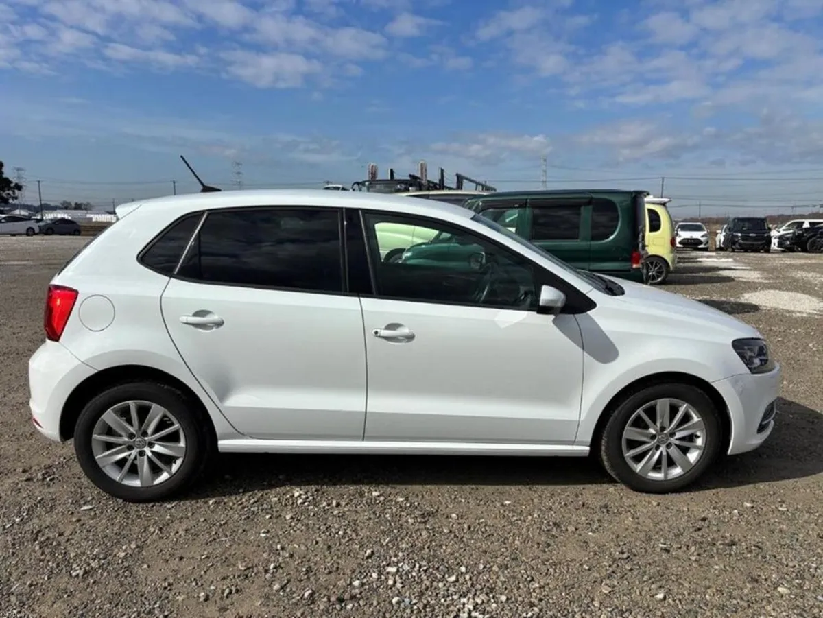 Volkswagen Polo Comfortline - Image 2