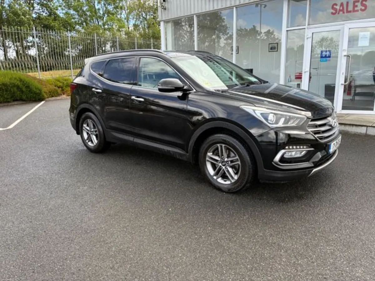 Hyundai Santa Fe Executive 4WD 5DR - Image 1