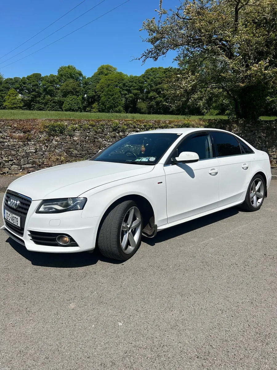Audi A4 - Image 1