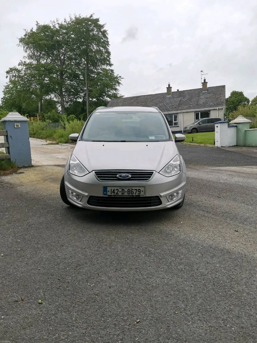 142 Ford Galaxy - Image 2
