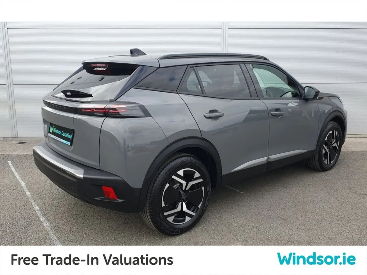 Peugeot 2008 Electric 156bhp (54 kWh) Allure - Image 3