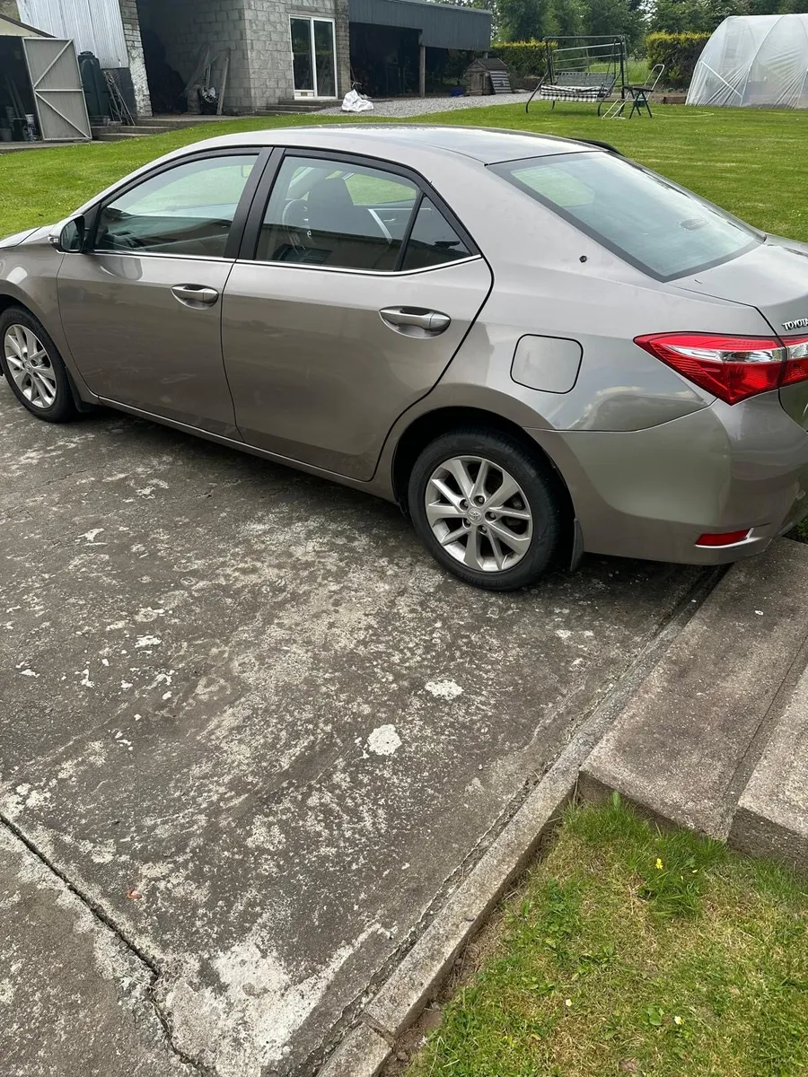 Toyota Corolla - Image 3