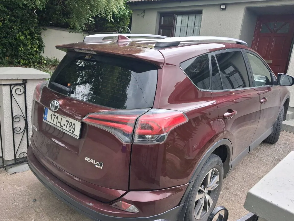 Toyota rav 4 - Image 3
