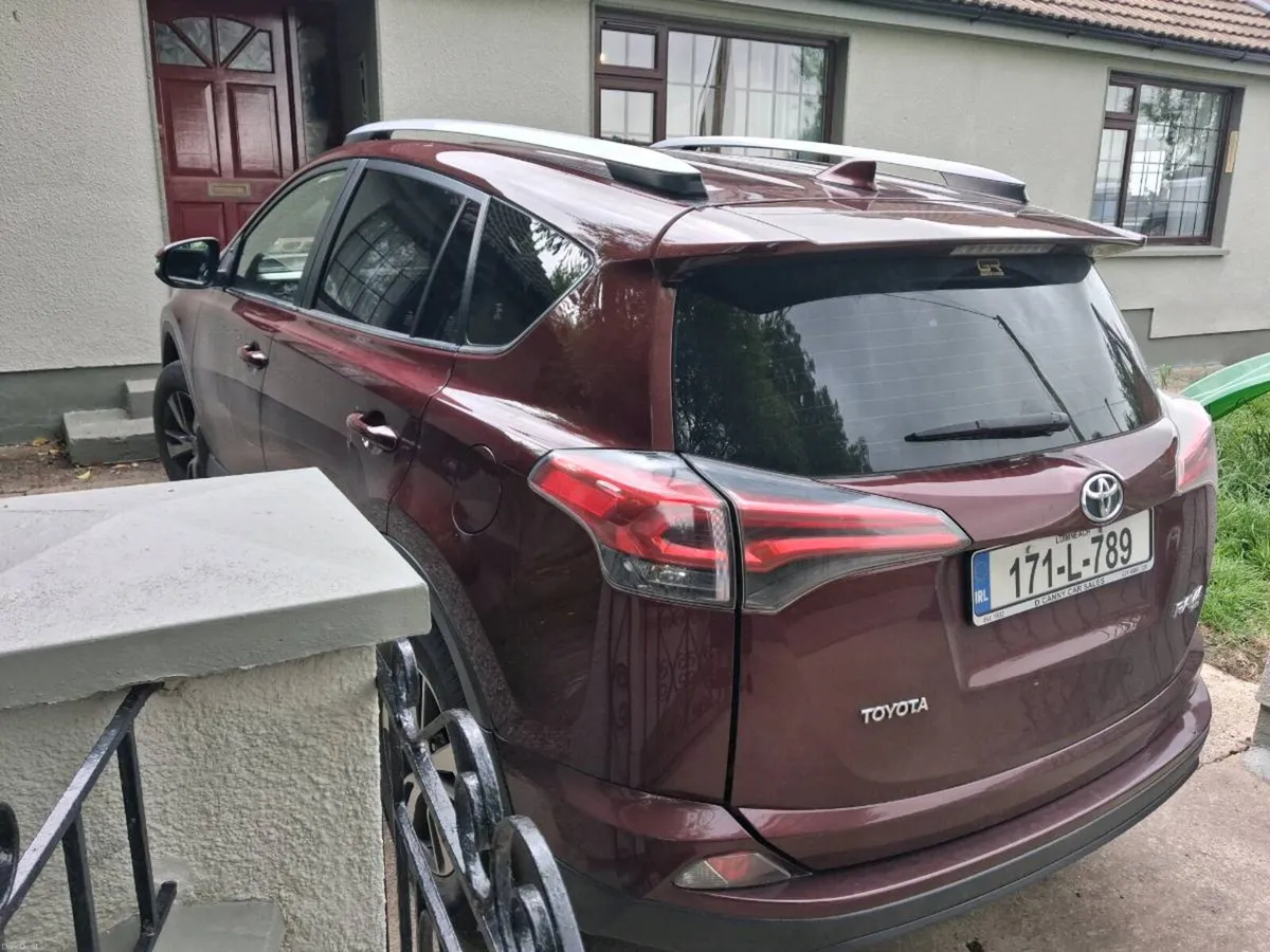 Toyota rav 4 - Image 5