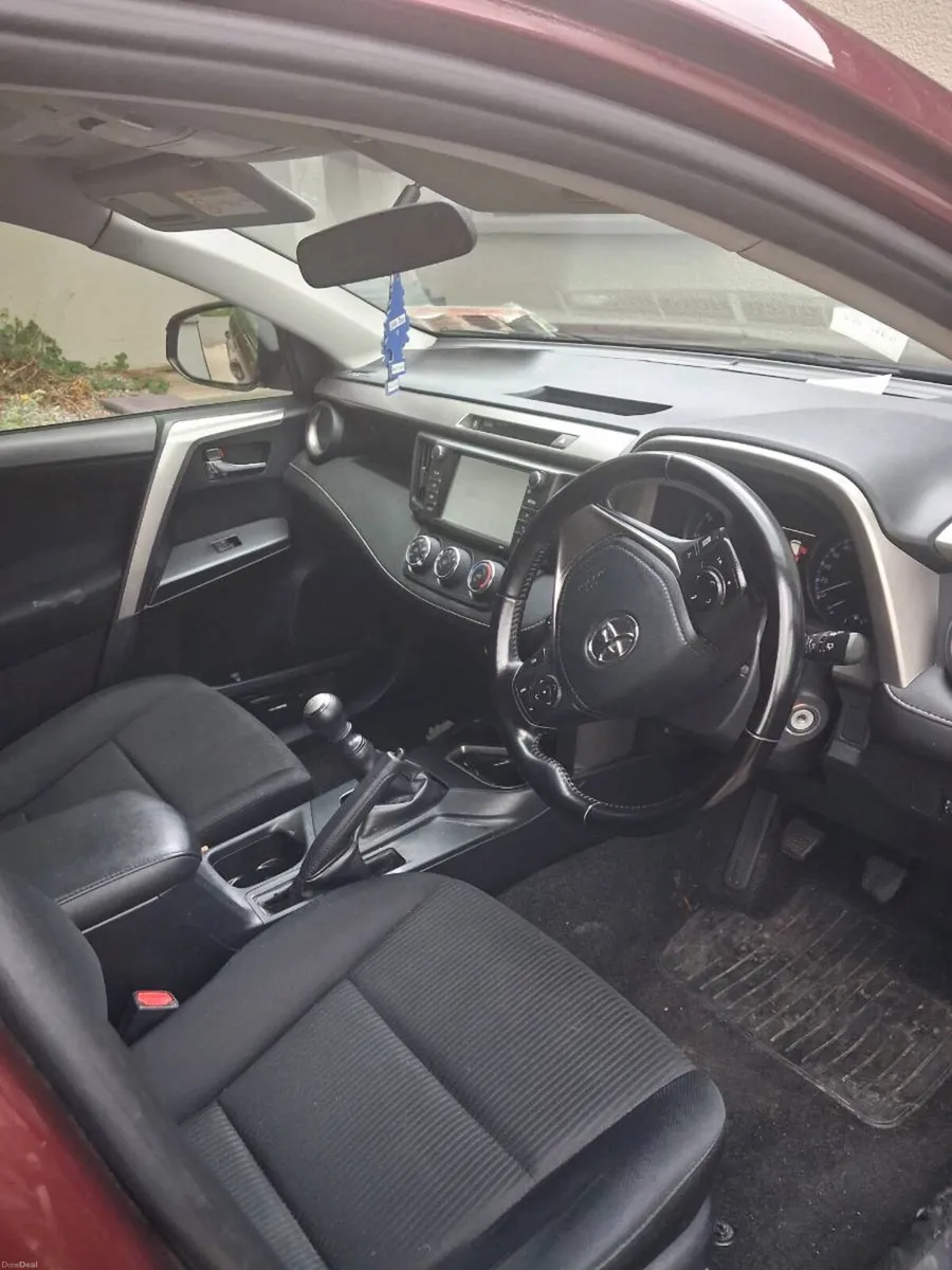 Toyota rav 4 - Image 6