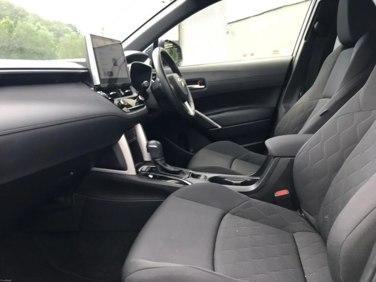 Toyota Corolla Cross 1.8 SPORT - GRANDONS - Image 6