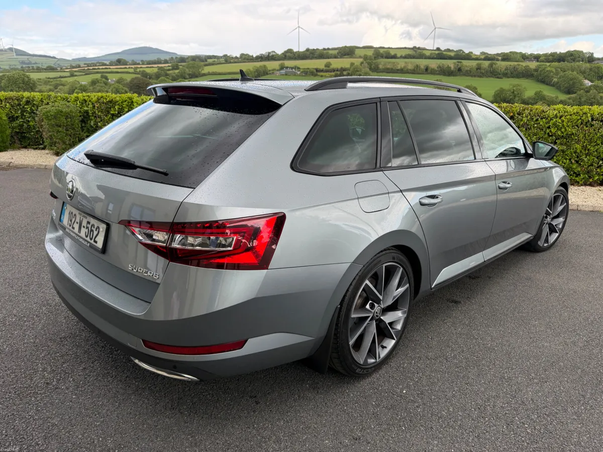 2019 Skoda Superb Sportline Estate 150hp 2.0 DSL - Image 4