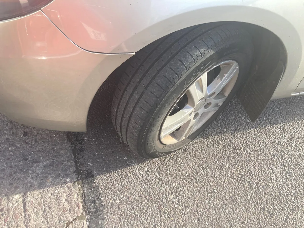 Mazda Mazda3 2007 - Image 3