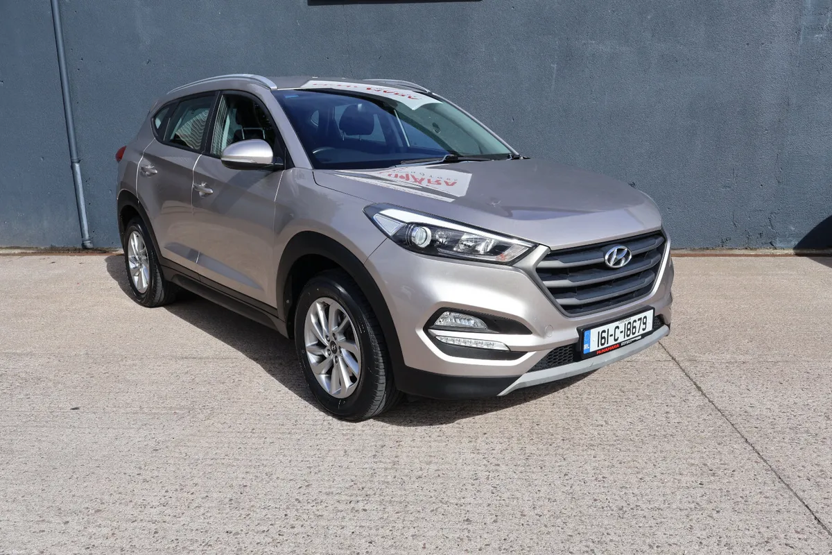 Hyundai Tucson Great Spec 12 Month NCT Exceptional - Image 3