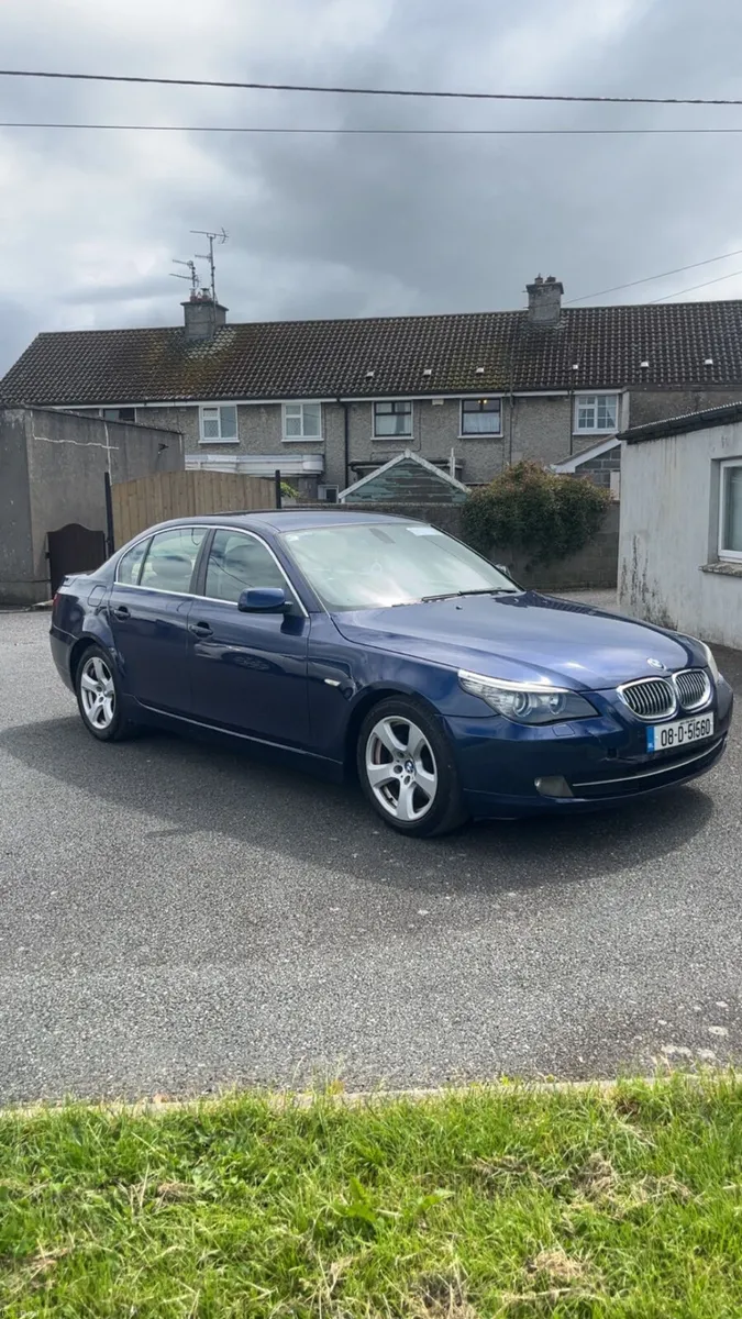 BMW 5-Series 520d ( NCT and TAX ) - Image 3