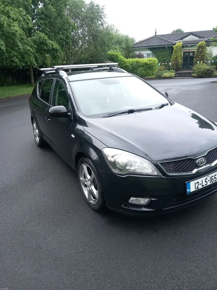 Kia Ceed 2012 - Image 1