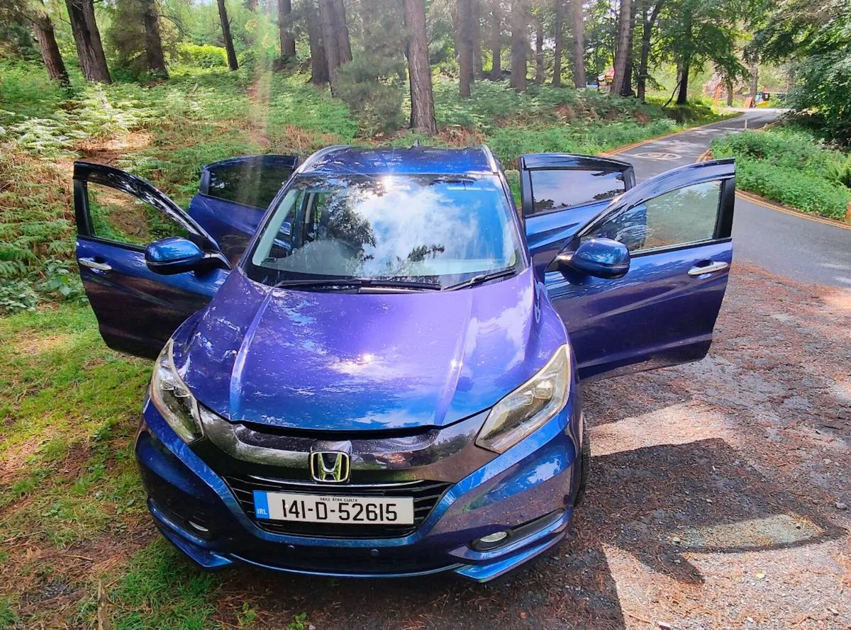 Honda Vezel 1,5 Hybrid, Full Spec, 73t km - Image 2