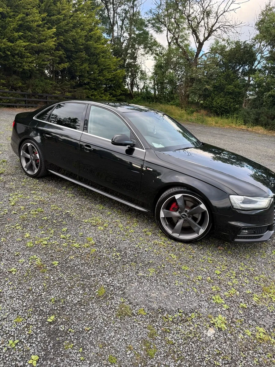 Audi A4 2015 2.0 TDI S LINE 174 BHP - Image 2