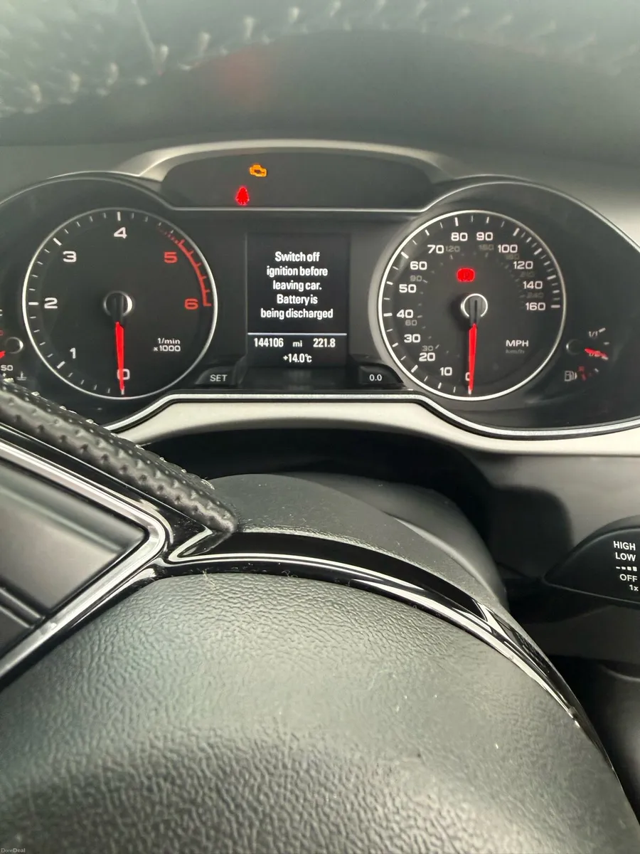 Audi A4 2015 2.0 TDI S LINE 174 BHP - Image 5