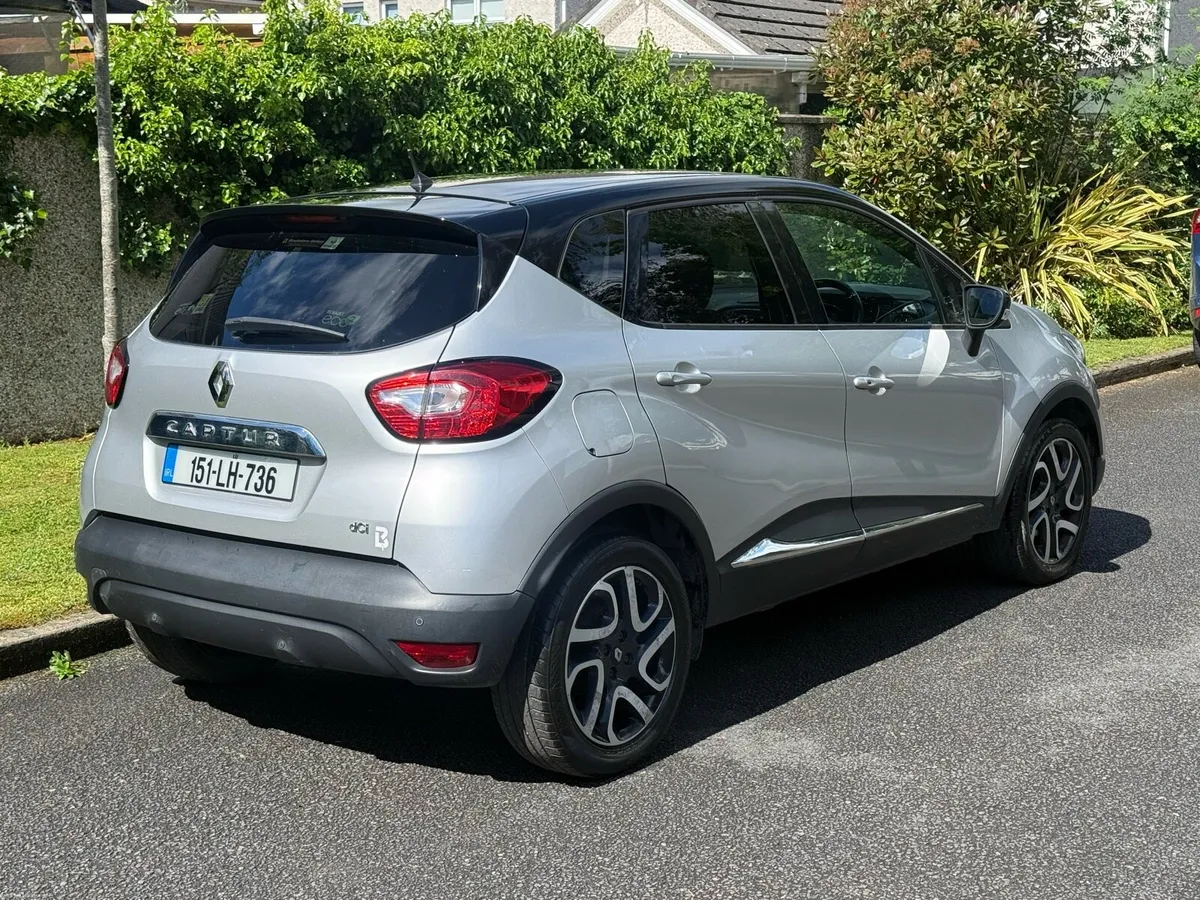 151 Renault Captur Intense NEW NCT 05/27 - Image 3