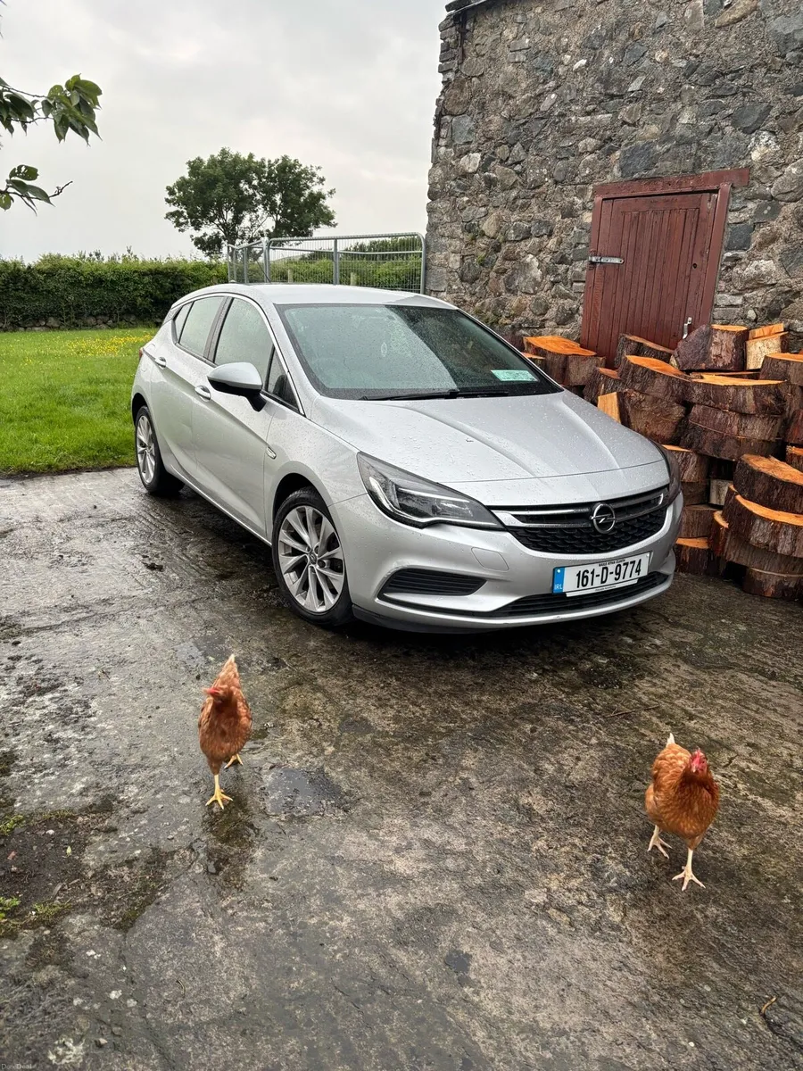 Opel Astra - Image 1