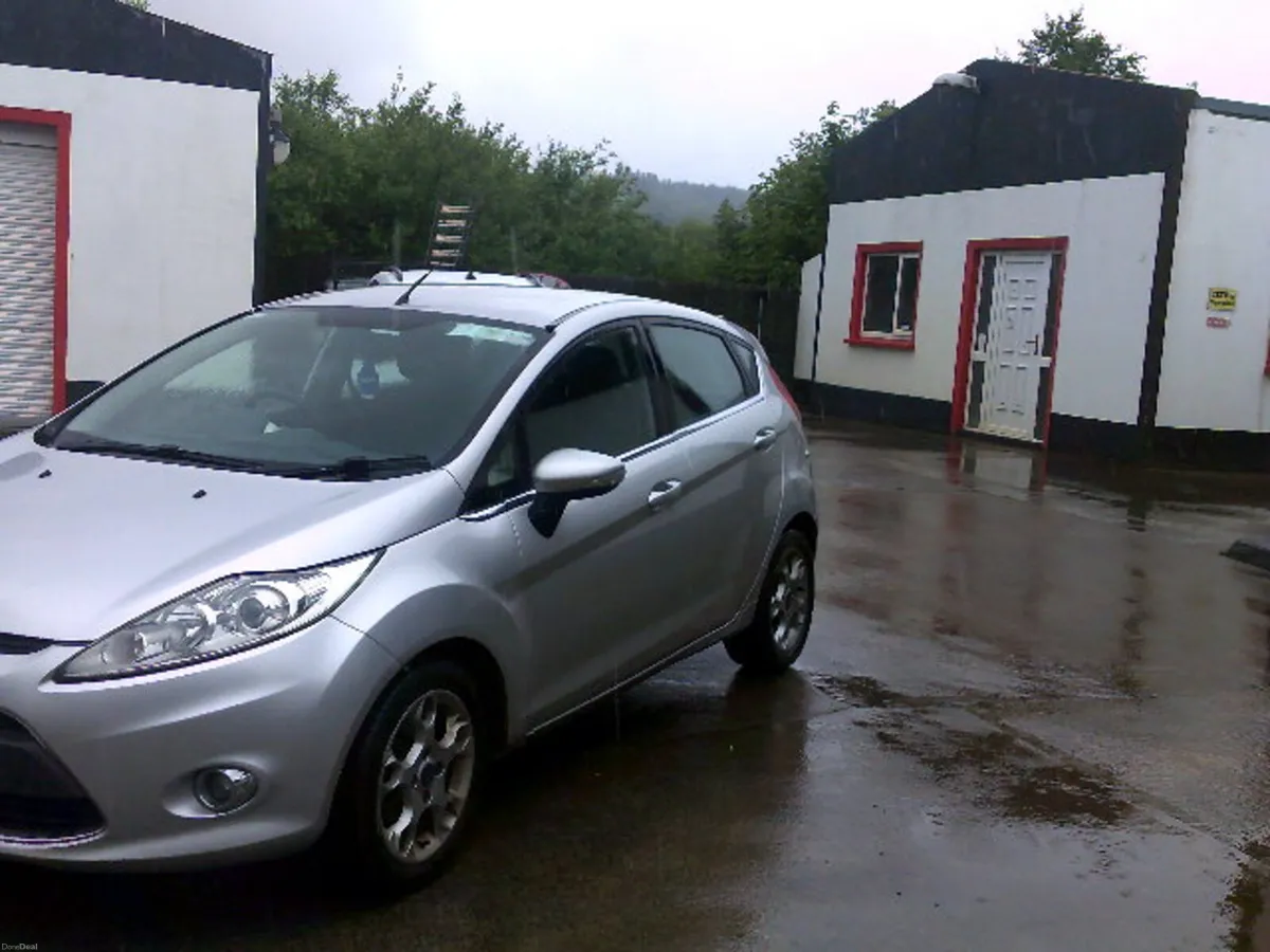 Ford Fiesta 2012--low insurance - Image 3