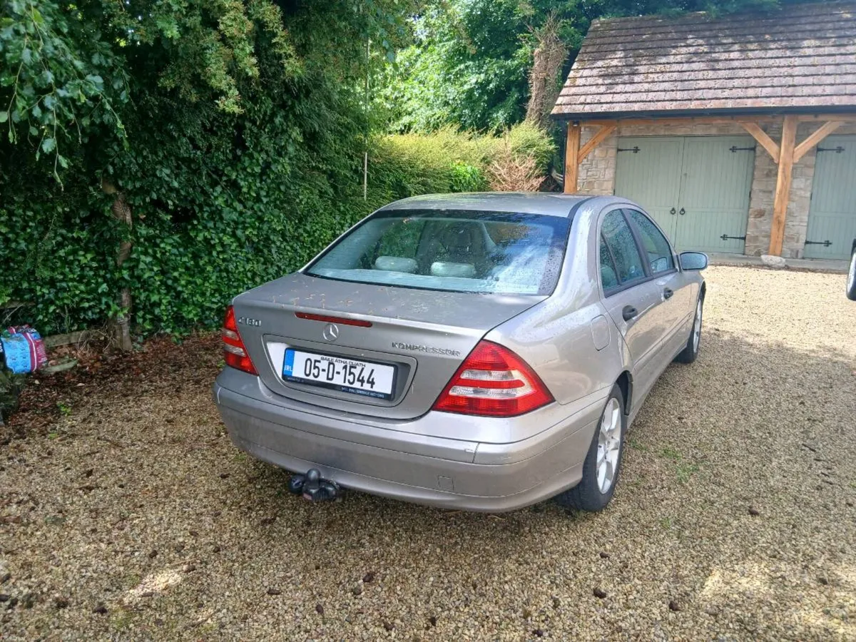 Mercedes C 180 petrol, New NCT low miles - Image 3